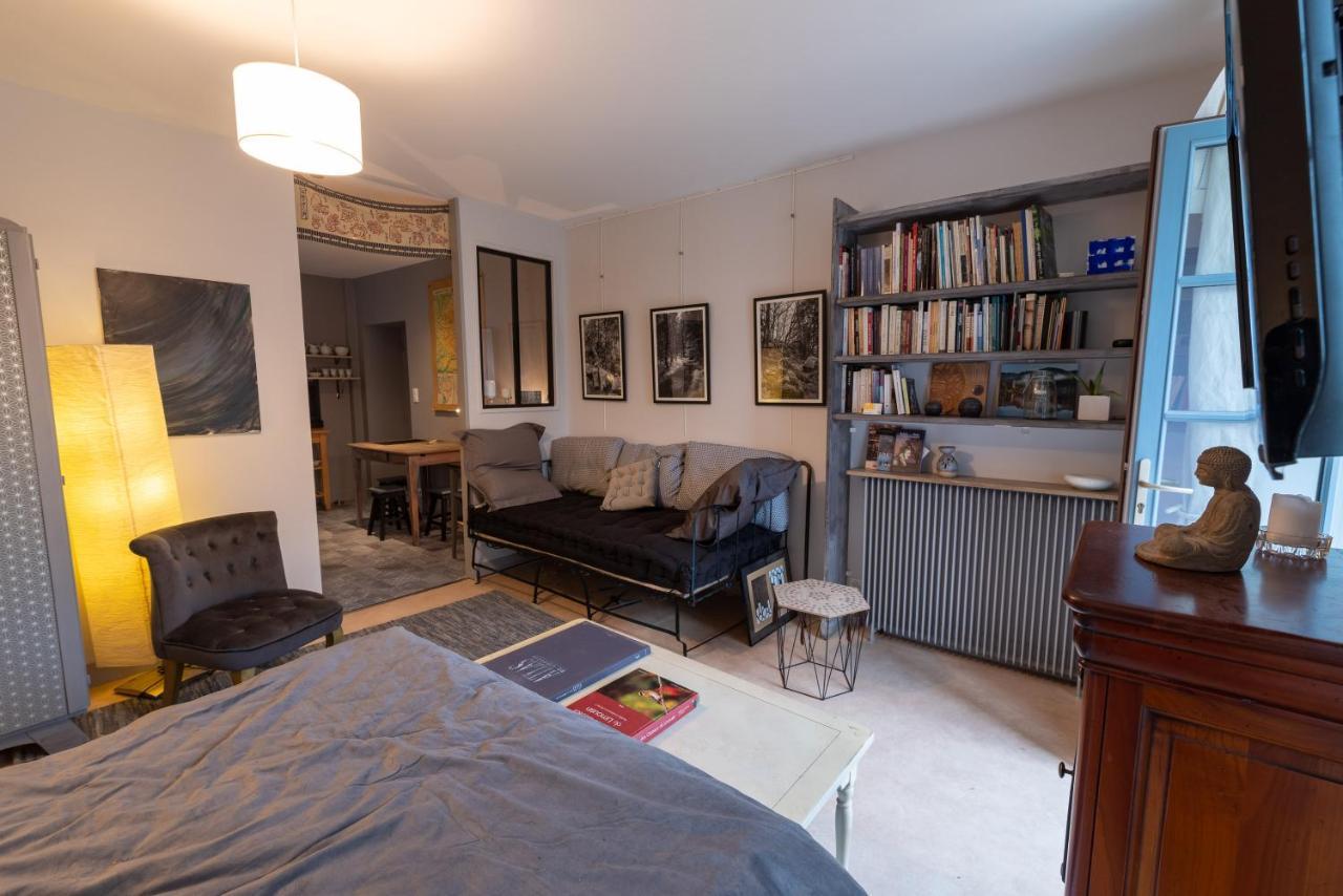 Chambre D Hote "Sous Le Clocher" Saint-Léonard-de-Noblat Esterno foto